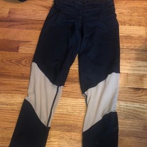 Black Capri mesh workout leggings